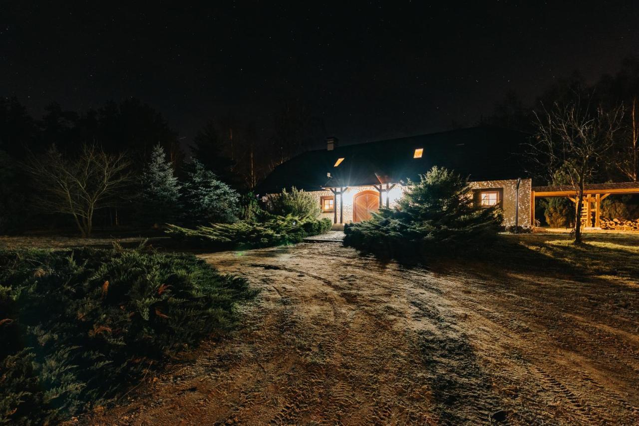 Dworek Wiktorowo Budki Petrykowskie Exterior photo